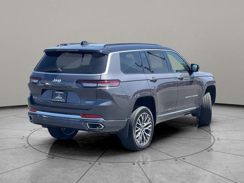 2025 Jeep Grand Cherokee L Summit Reserve