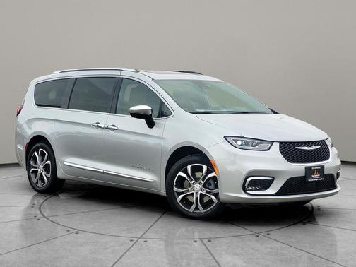 2026 Chrysler Pacifica L