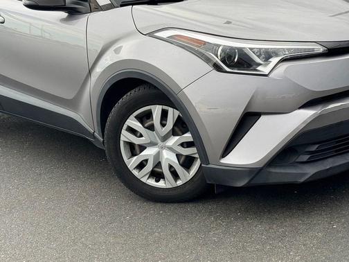 2019 Toyota C-HR LE