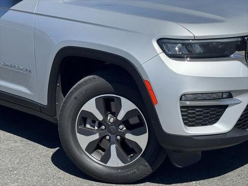 2023 Jeep Grand Cherokee 4xe Base