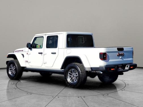 2025 Jeep Gladiator Mojave
