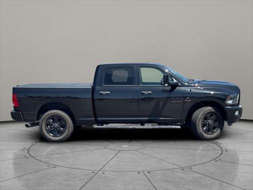 2017 RAM 2500 Big Horn Crew Cab 4x2 6'4' Box