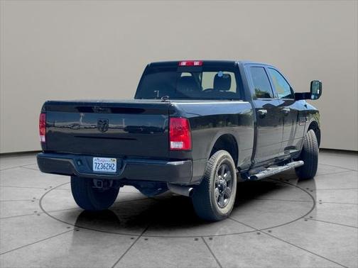 2017 RAM 2500 Big Horn Crew Cab 4x2 6'4' Box