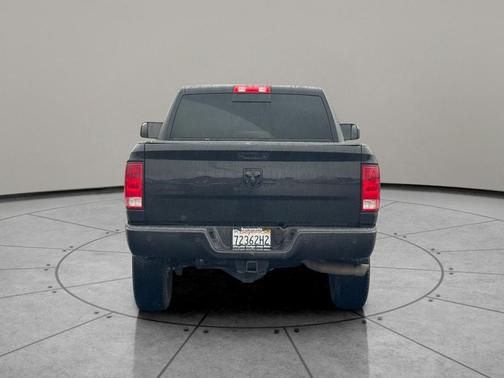 2017 RAM 2500 Big Horn Crew Cab 4x2 6'4' Box