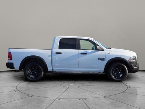 2023 RAM 1500 Classic Warlock Crew Cab 4x4 5'7' Box