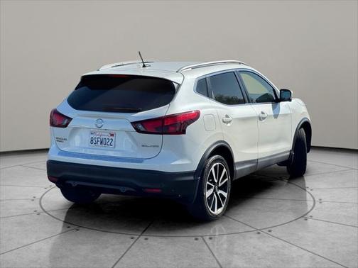 2019 Nissan Rogue Sport SL