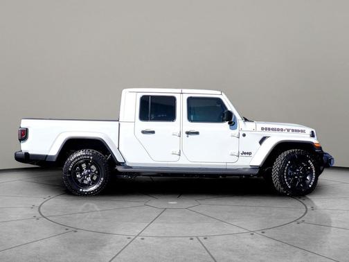 2025 Jeep Gladiator High Tide
