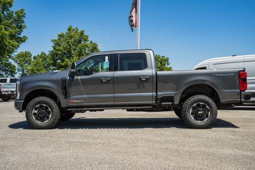 Carbonized Gray Metallic 2026 Ford F-250 Lariat