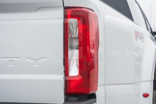 Oxford White 2026 Ford F-350 XL