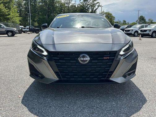 Gun Metallic 2024 Nissan Altima SR FWD
