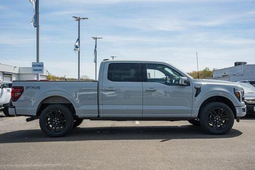 Avalanche 2026 Ford F-150 Platinum