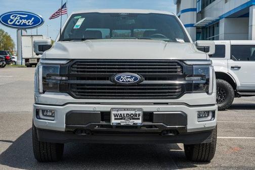Avalanche 2026 Ford F-150 Platinum