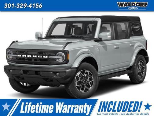 Avalanche Gray 2026 Ford Bronco Outer Banks