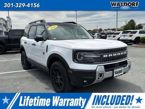 Oxford White 2025 Ford Bronco Sport Badlands