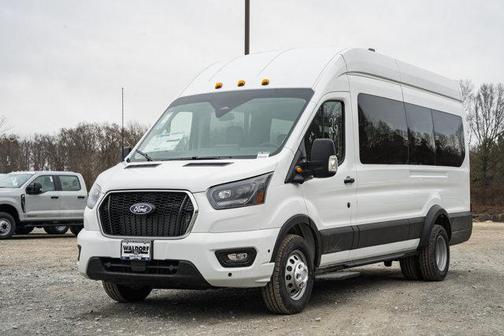 Oxford White 2026 Ford Transit-350 XLT