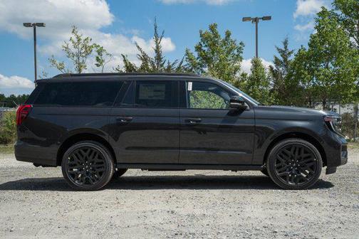 Dark Matter Gray Metallic 2026 Ford Expedition Max Platinum