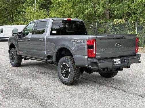 Carbonized Gray Metallic 2026 Ford F-350 Lariat