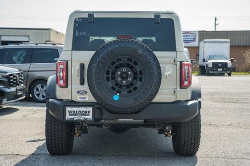 Desert Sand 2026 Ford Bronco Outer Banks
