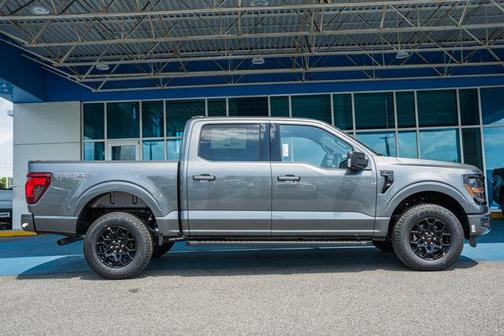 Carbonized Gray Metallic 2026 Ford F-150 XLT