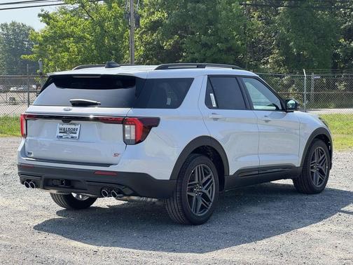 Space White Metallic 2026 Ford Explorer ST