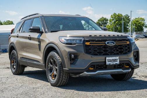 Marsh Gray 2026 Ford Explorer Tremor