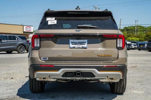 Marsh Gray 2026 Ford Explorer Tremor