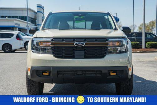 Terrain 2024 Ford Maverick Lariat