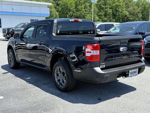 Alto Blue Metallic Tinted Clearcoat 2023 Ford Maverick XLT
