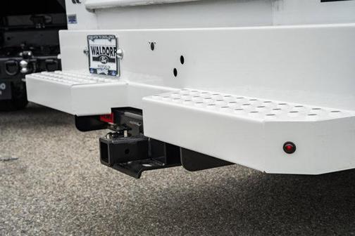 Oxford White 2026 Ford F-350 XL