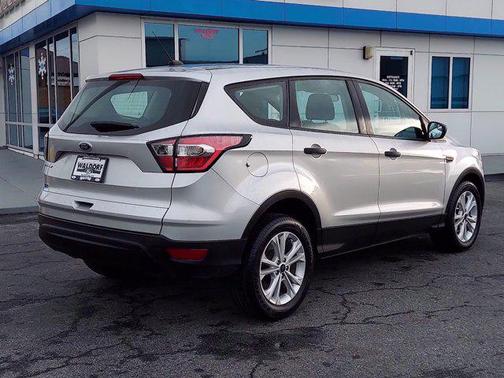 Ingot Silver Metallic 2017 Ford Escape S