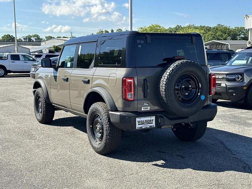 Marsh Gray 2026 Ford Bronco Big Bend