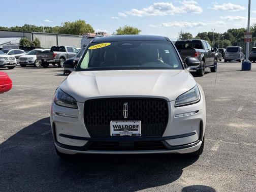 Ceramic Pearl Metallic Tri-Coat 2024 Lincoln Corsair Premiere
