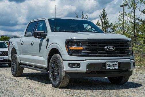 Avalanche 2026 Ford F-150 XLT