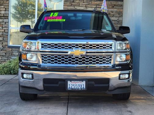 Photo 2 of 27 of 2015 Chevrolet Silverado 1500 LT