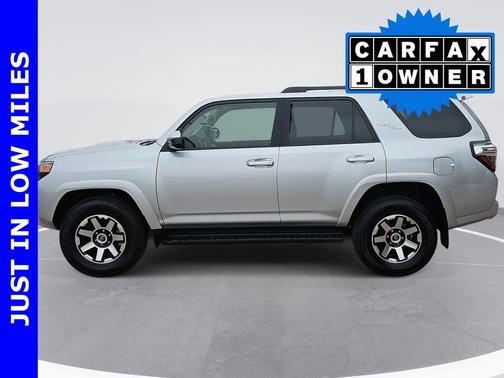 2024 Toyota 4Runner TRD Off Road