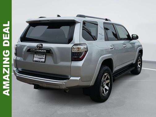 2024 Toyota 4Runner TRD Off Road