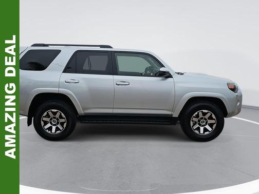 2024 Toyota 4Runner TRD Off Road