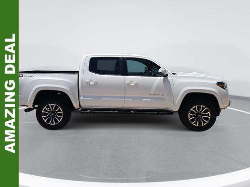 2020 Toyota Tacoma TRD Sport