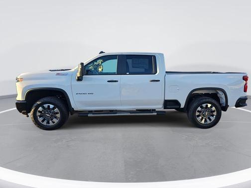 2026 Chevrolet Silverado 2500 Custom