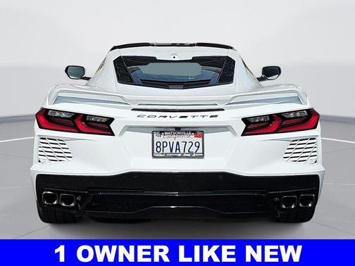 Arctic White 2021 Chevrolet Corvette Stingray w/3LT