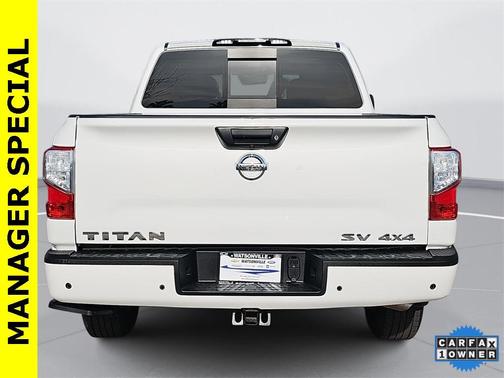 2021 Nissan Titan SV