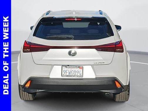 2023 Lexus UX 250h Premium