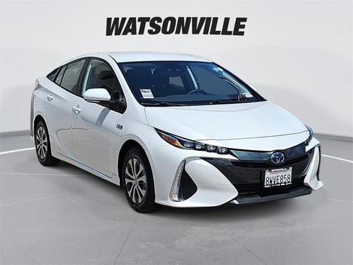 2021 Toyota Prius Prime LE