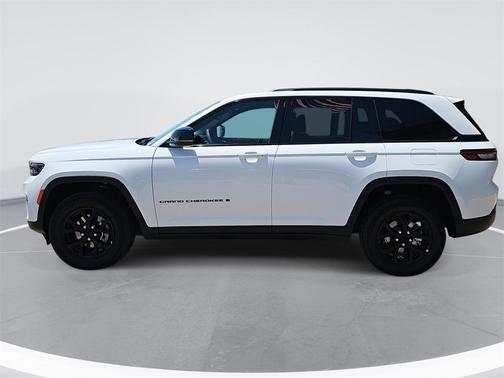 2024 Jeep Grand Cherokee Laredo