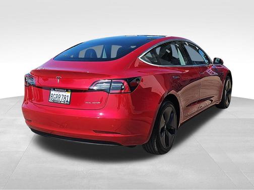 2018 Tesla Model 3 Long Range