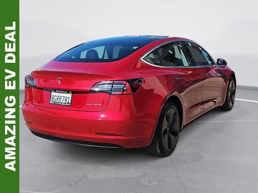 2018 Tesla Model 3 Long Range