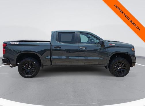 2025 Chevrolet Silverado 1500 Custom Trail Boss
