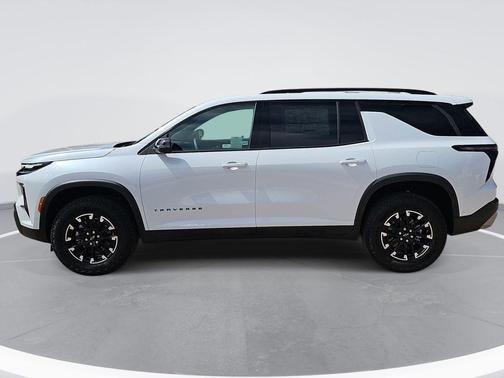 Polar White 2026 Chevrolet Traverse Z71