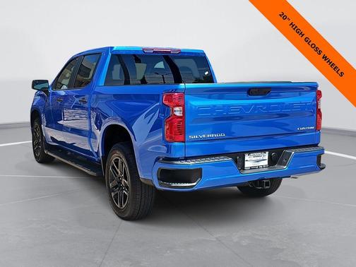 2025 Chevrolet Silverado 1500 Custom
