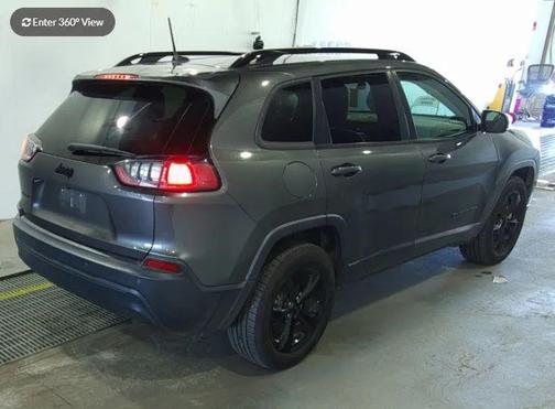 Gray 2020 Jeep Cherokee Altitude
